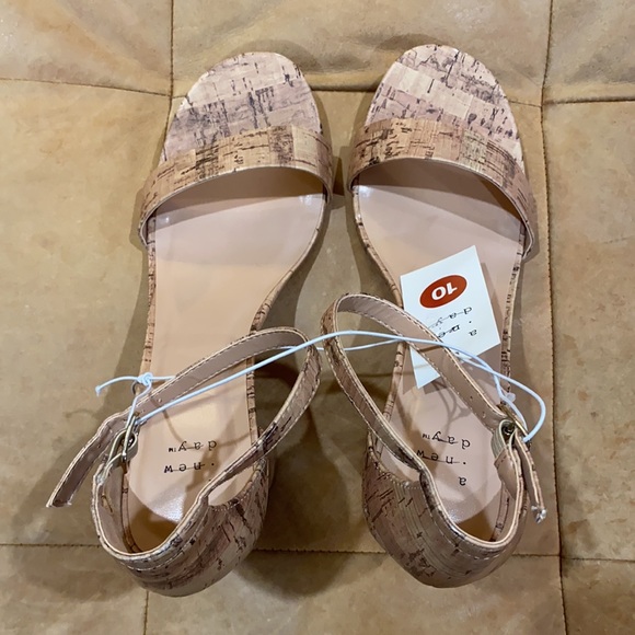 NWT A NEW DAY Ema High Block Heel Cork Pumps Tan - Picture 7 of 10